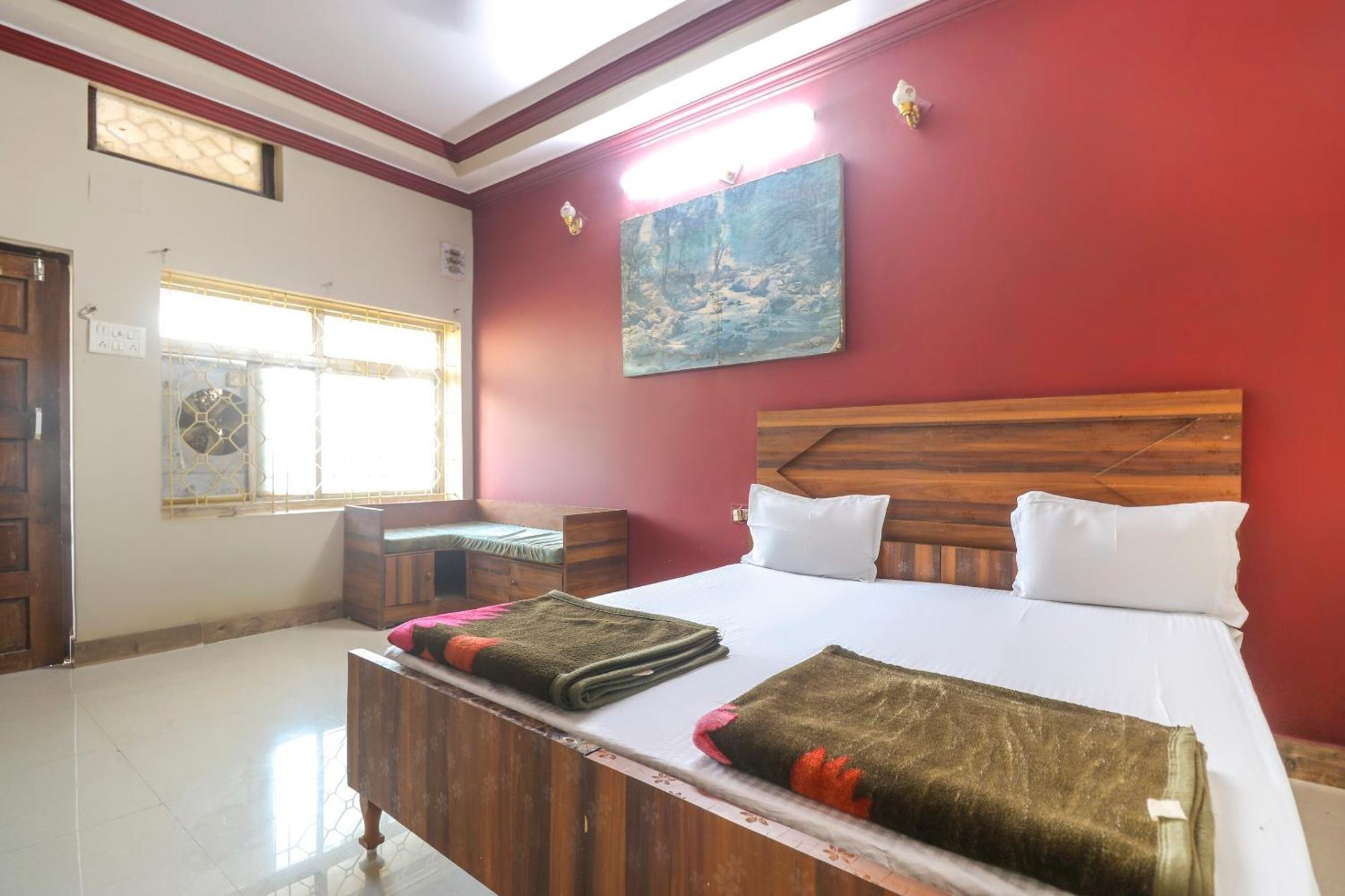 Spot On Hotel Poonam Jagdalpur Esterno foto