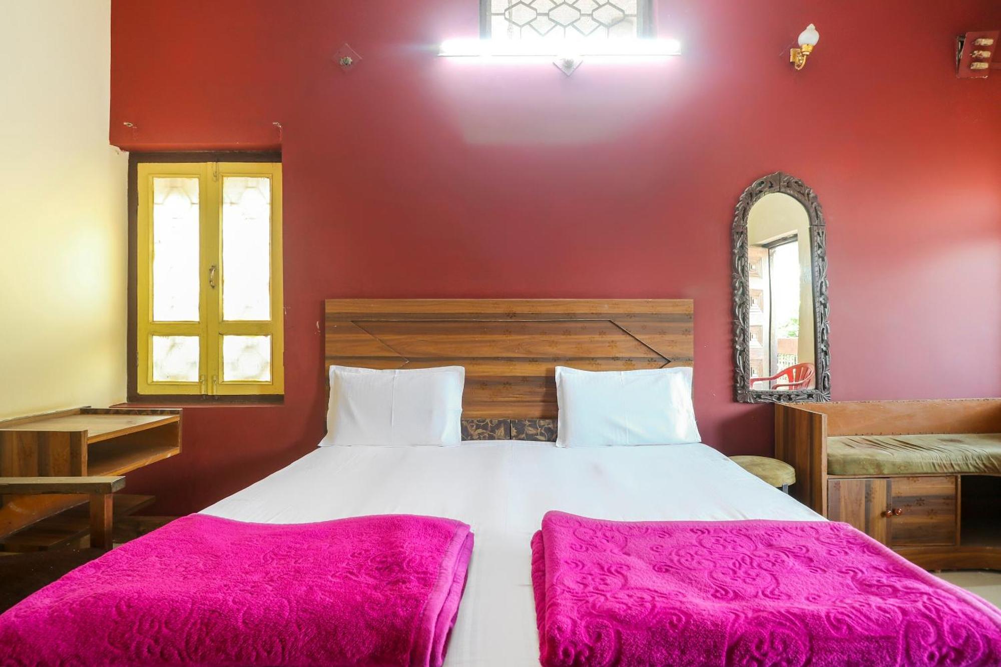Spot On Hotel Poonam Jagdalpur Esterno foto