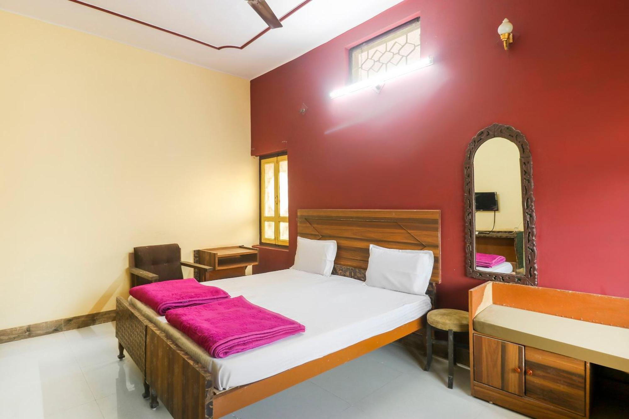 Spot On Hotel Poonam Jagdalpur Esterno foto